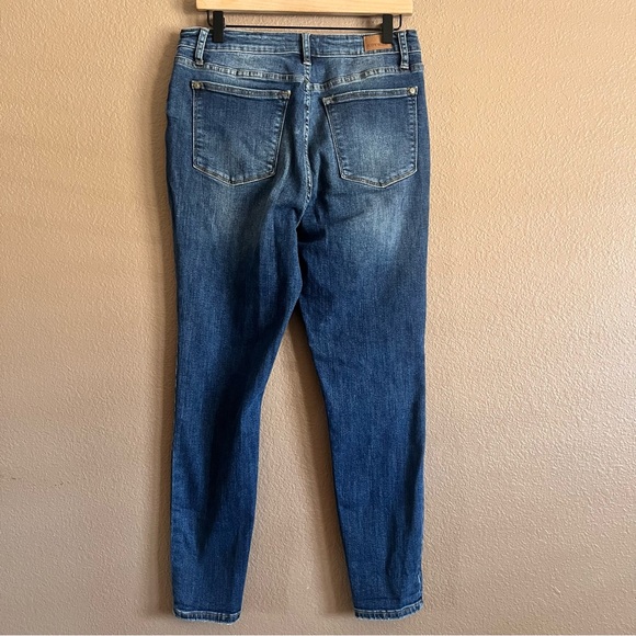 Judy Blue Skinny Fit Jeans Size 13|31 - Picture 9 of 13